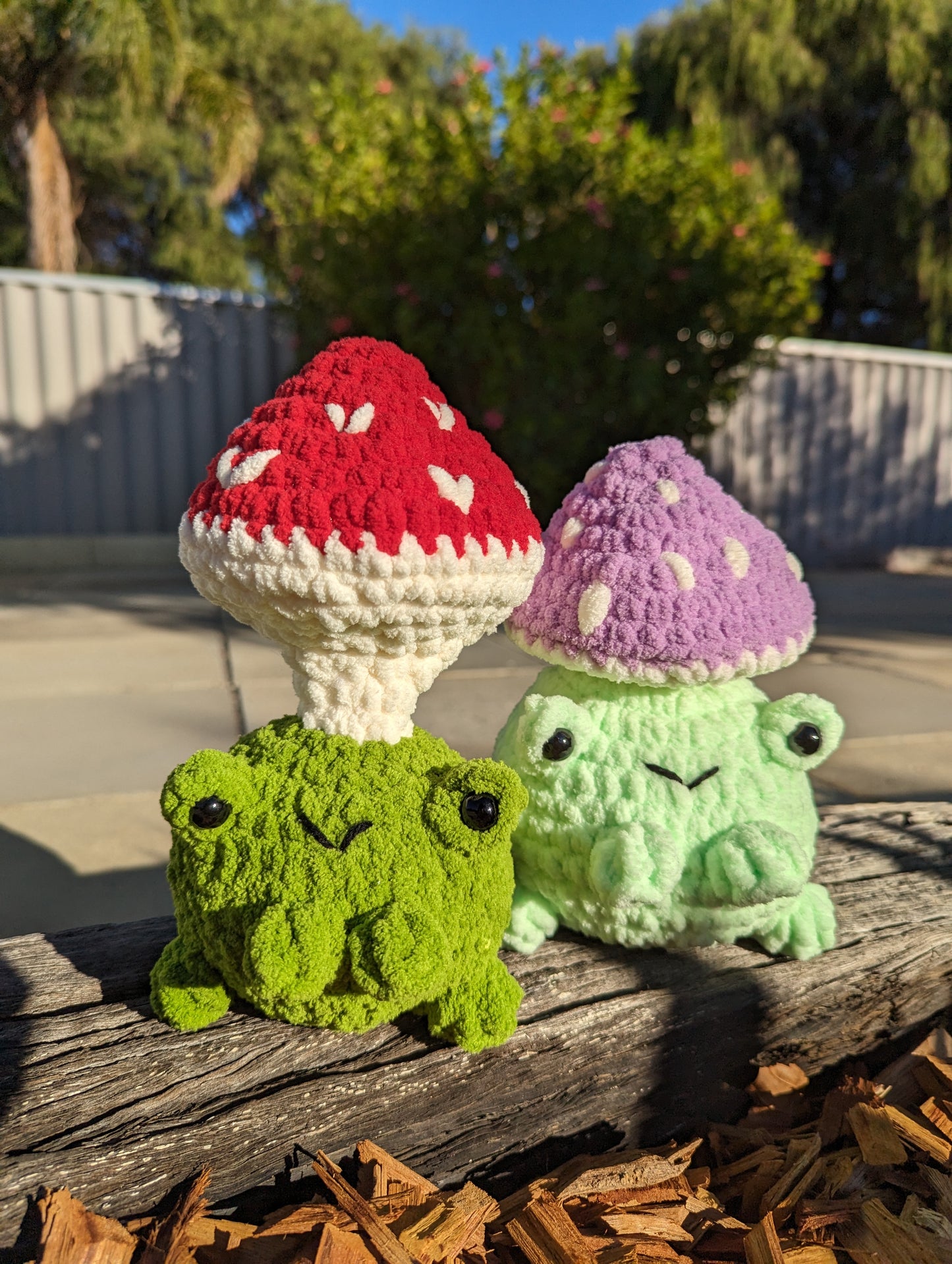 Frog Mushie Pops
